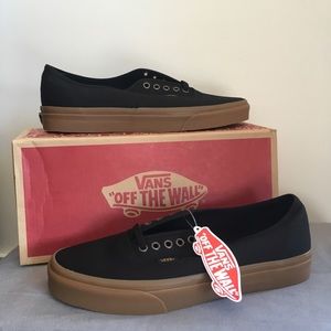black gum authentic vans